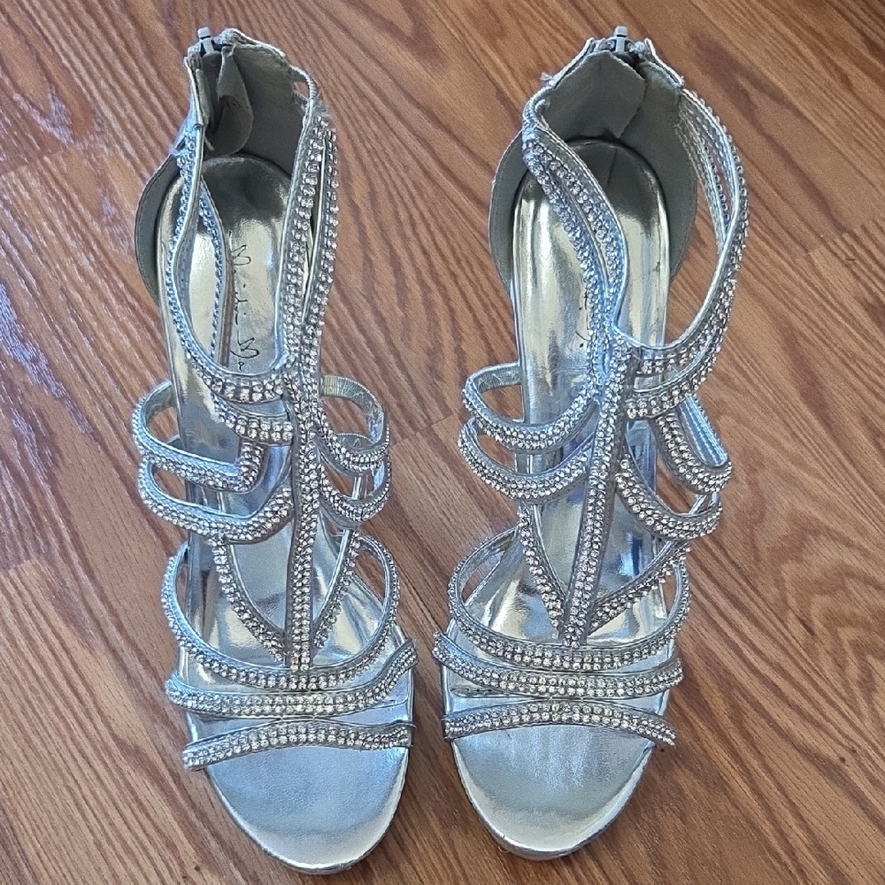 Elegant Silver Strappy Women's Heels